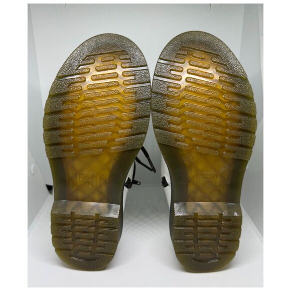 DR MARTENS Youth 1460 Patent Leather Lace Up White Boots - Picture 8 of 8